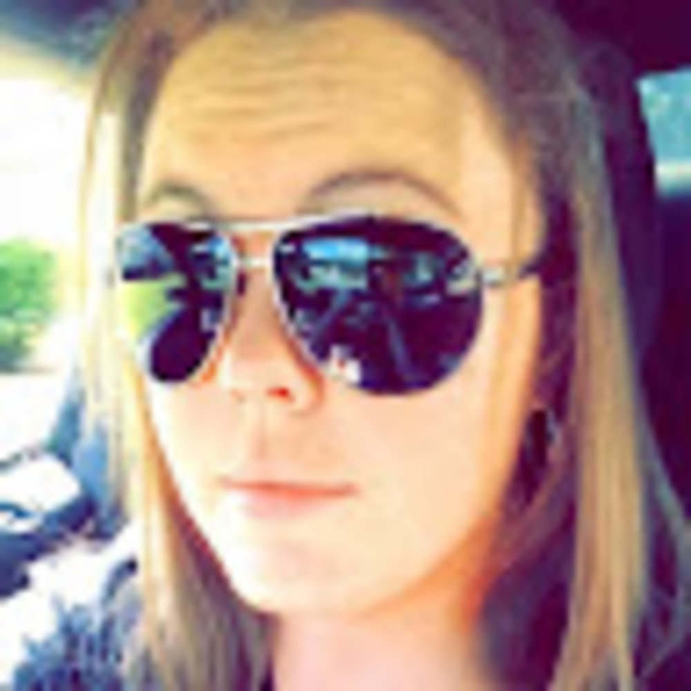 Meet your Posher, Abbie